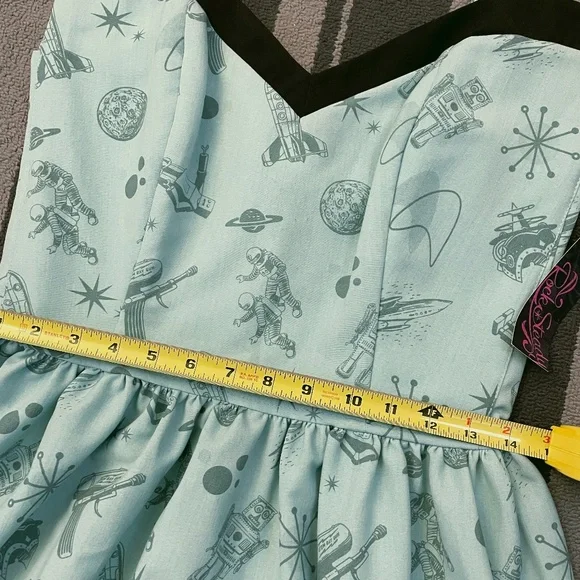 NWT Retro fit-and-flare Rockabilly sundress 1950s space age dress vintage style - Picture 4 of 4